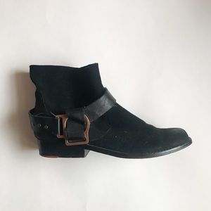 Joe’s Saki Ankle Boot